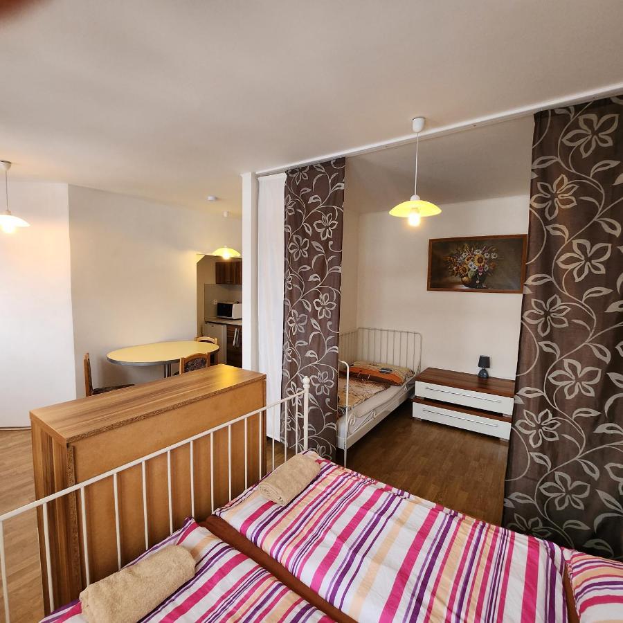 Apartment Ubytovani U Maxe *